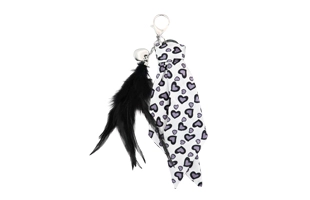 3204162 Feather White Heart Keychain