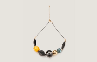 3104229 Geometric Resin Beads Statement Necklace