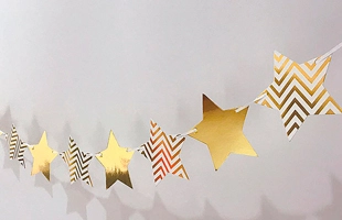3304517 Golden Foil Star Party Decoration
