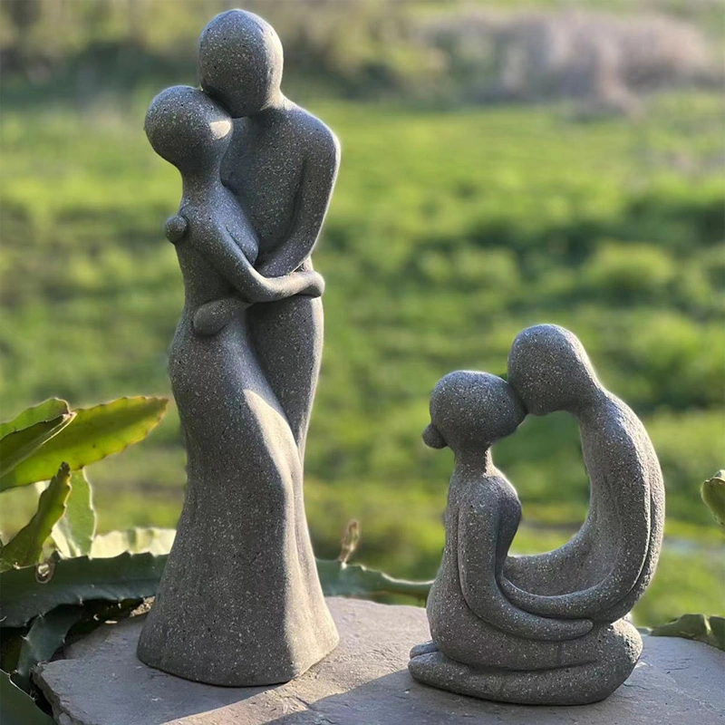 Mini Couple Statue