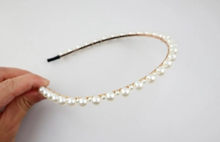 3204146 Pearl Wrapped Headband