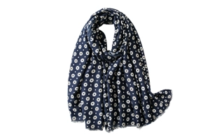 3204189 Lovely Daisy Scarf