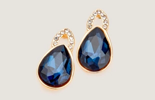 3104184 Teardrop Crystal Earrings