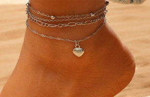 3104131  Love Heart Charm Anklet Set