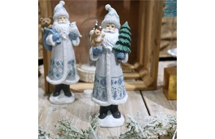 3210280 Resin handicraft statue Santa squirrels